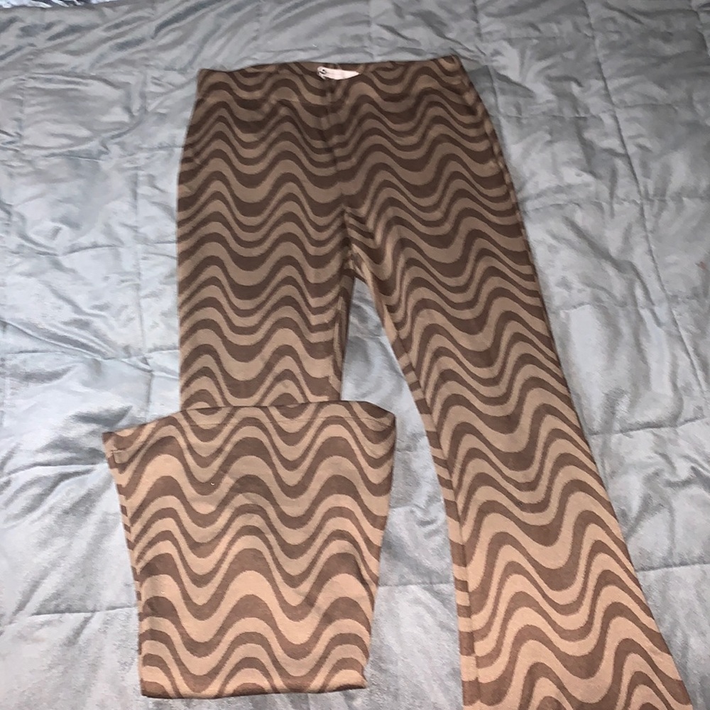 Brown designed flare stretchy pants